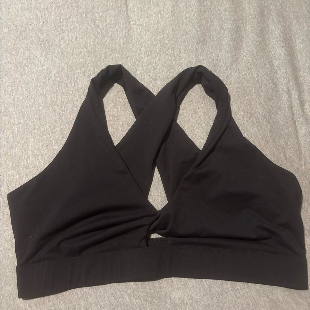 Fabletics Low V Sports Bra